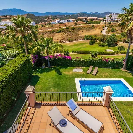 Guadalmansa Sleeps 6 With Pool And Wifi Villa Estepona